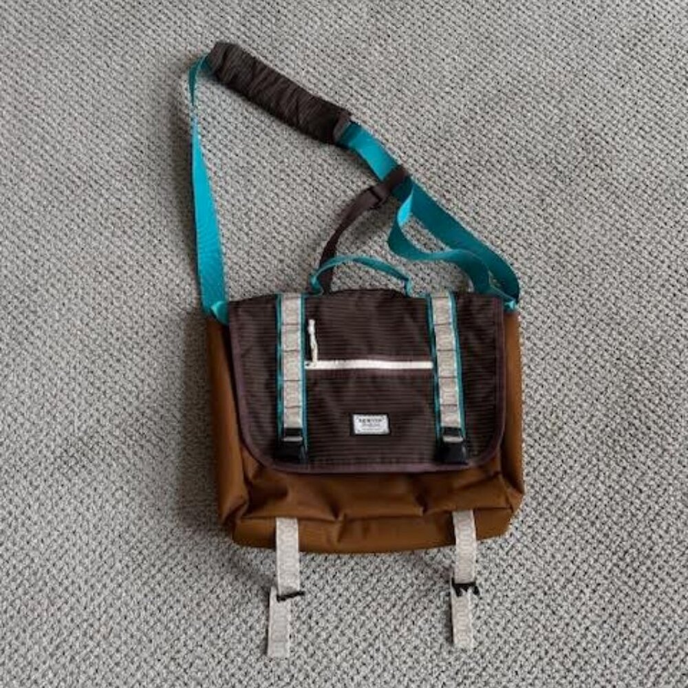 New Burton Messenger Bag
